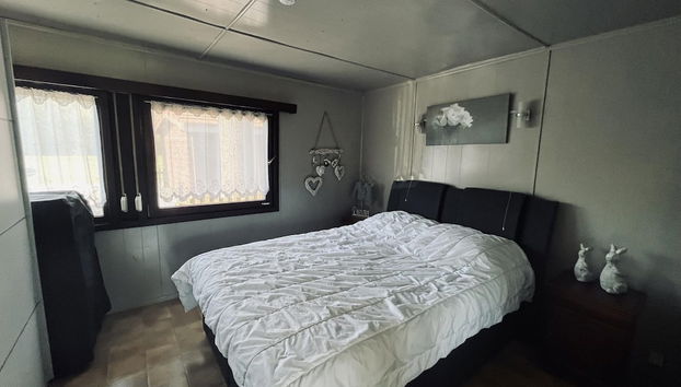 Modern Waterfront Chalet - Foto 3, Quarto