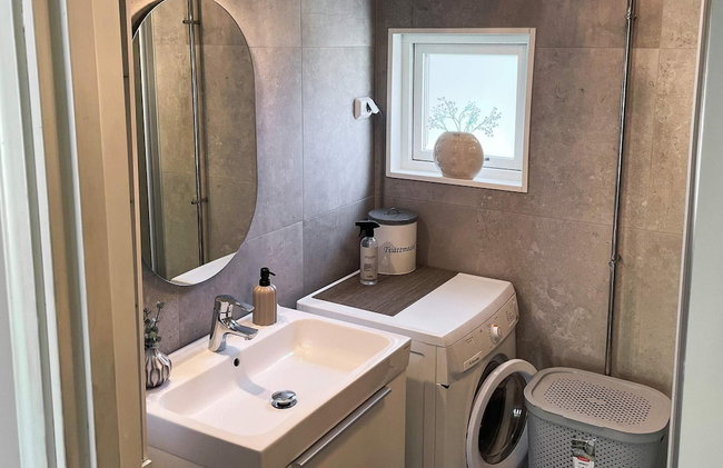 4 Star Holiday Home in Hacksvik - Foto 10