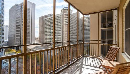 Downtown Condo! Private Balcony! PT10F - Foto 2