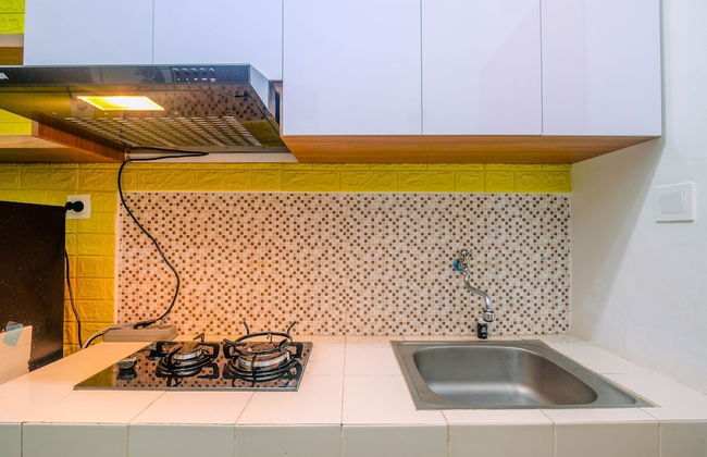 Cozy Studio with Bunk Bed at Dave Apartment near UI - Foto 15