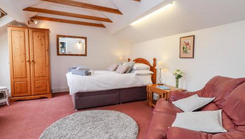 Granary Studio - Photo 2