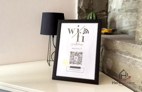 Beaches 1 min away - Free WiFi - Smart TV - AC - Foto 4