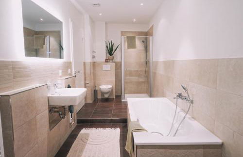 Waterfront Riverside Premium Suites by ORY Living - Foto 11