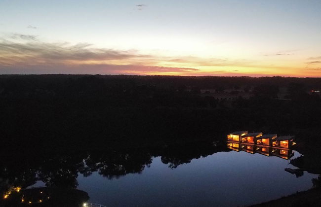 Edge Luxury Villas - Photo 46