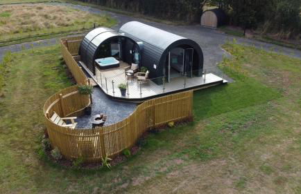 Luxury Glamping Tali Pod Escape with Private HotTub - Foto 24