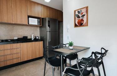 Apto - 1 Quarto Novo | Próx. Hospital Regional | Shopping | Climatizado | Estacionamento Gratis - Foto 1