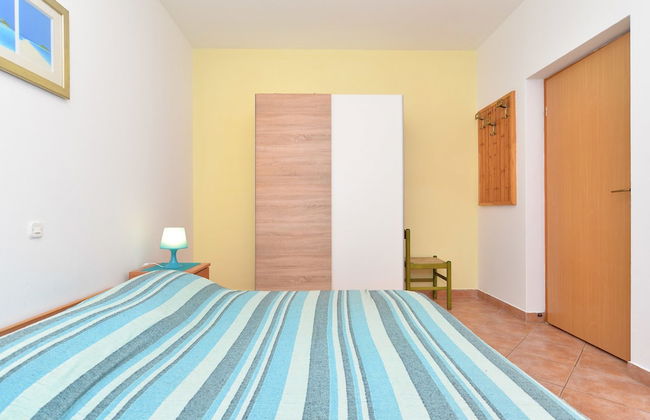 Apartment 344 - Photo 38