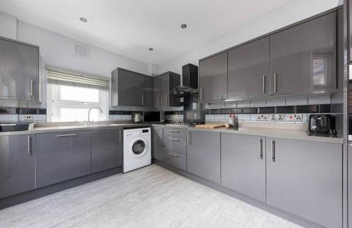 Cozy 4 bedroom home in Hackney, London - Foto 29