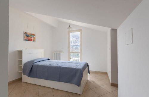 Luminosa casa a Casoli di Atri con giardino - Foto 2