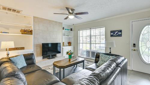 Pet-Friendly Home with Lanais, Near Dtwn Tampa! - Foto 3