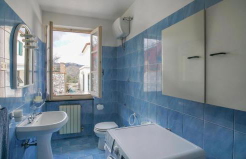 3 Bedroom Nice Home In Tavarone - Foto 32