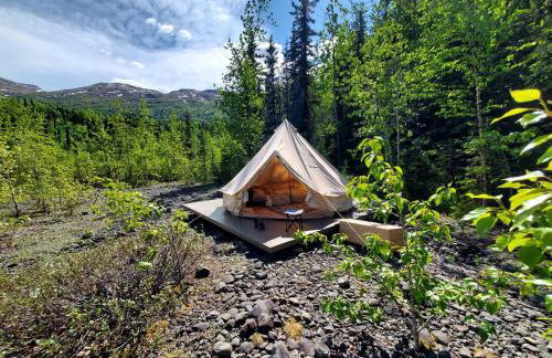 Amazing Glamping Tents Perfect for Outdoor and Nature Lovers in Chugiak, Alaska - Foto 1