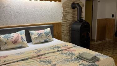 Apartment with kitchen, double bed, TV, S-Bahn 5 min - Foto 3