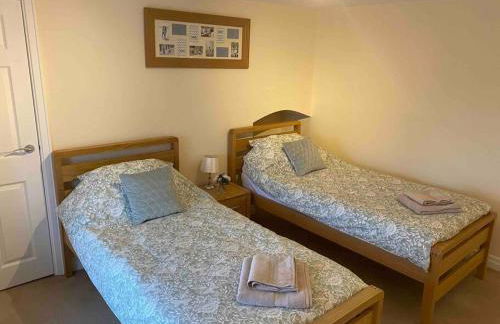 43 Heol Maelor- A Homely Cottage in Wrexham, North Wales - Foto 17