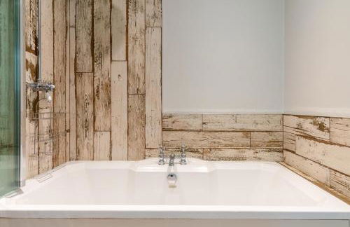 Outshot Barn - Photo 19