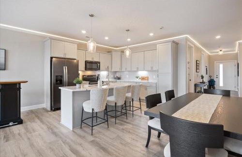 Lakefront Topsider Condo w/ Boat Slip, 2 Pools & Large Deck - Foto 15