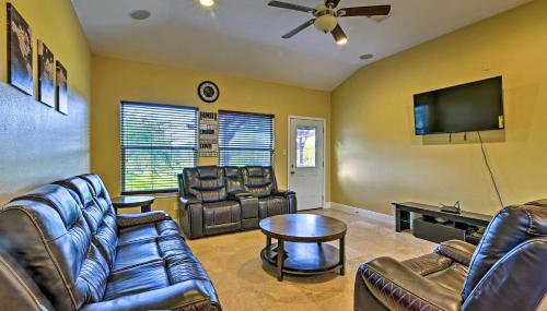 Walk to Bayshore Park Lakefront Dickinson Gem! - Foto 3