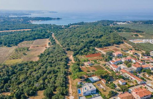 Beautiful Home In Porec With Kitchen - Foto 23