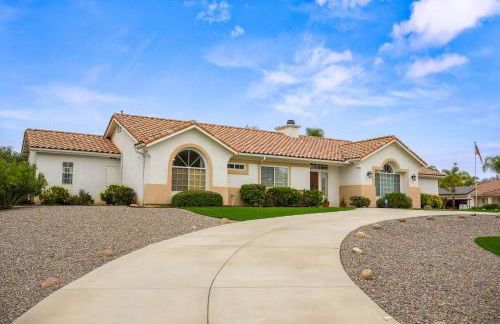 Explore Ramonas Vineyards Tranquil Home with Yard - Foto 1