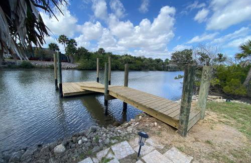 Castle, pvt pool, hot tub, beach, mini-golf, dock, fishing, ping pong - Foto 68