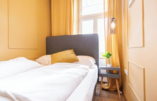 4BR Shared Apt 10Min Walk to Westbahnhof - Foto 17