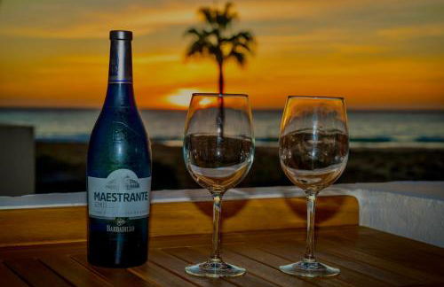 Apartasuites Royal Zahara, Máximo confort con vistas al mar - Photo 11