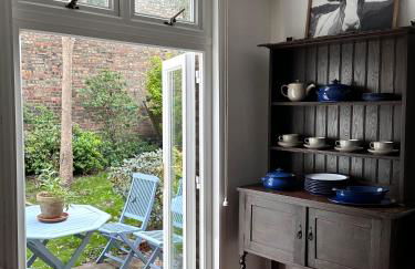 Charming, Renovated Residence in Willesden Green - Foto 1