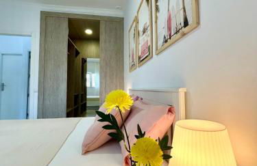 GATU Villa Serena piscina privada mayores de 25 años y familias - Foto 2