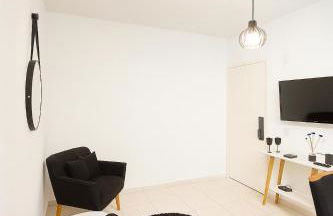 Apto 2 min Uberlândia Shopping, UMC, Leroy Merlin, Unitri c Ar condicionado - Foto 8