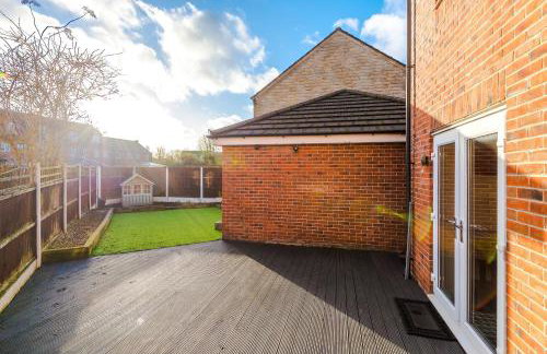 Driveway Stylish 3Bedroom Home in Middleton - Foto 50