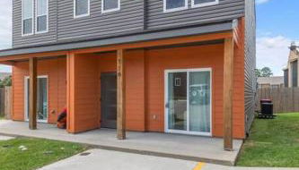 Teche House KING Bed Luxury Getaway Fast WiFi - Foto 2