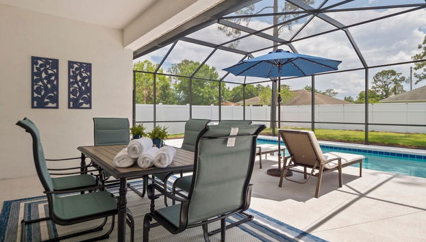 Stunning 4BR Home Fenced Yard Heated Pool - Foto 5, Habitación