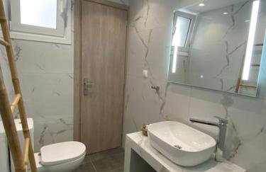 Sea Through Apartment Anavissos - Foto 8