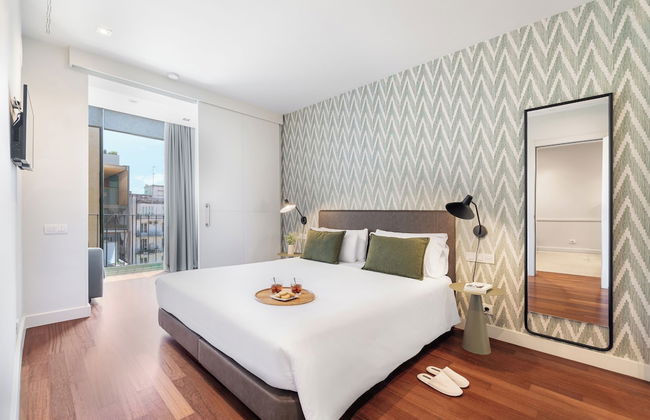 Aspasios Paseo de Gracia Apartments - Photo 8