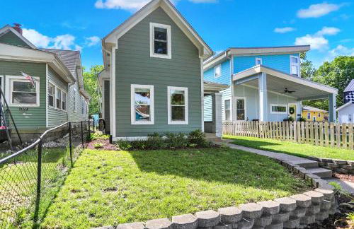 Fountain Square Gem with Rooftop Patio & Fire Pit- Family Friendly - Foto 3