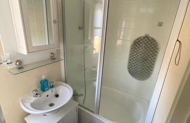 Caravan 30R on Happy Days Caravan Park Towyn - Foto 19