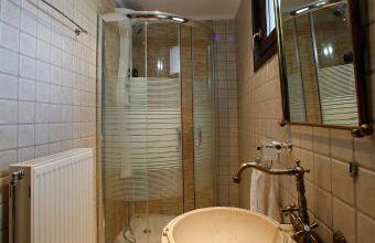 Nemesis Suites - Foto 68