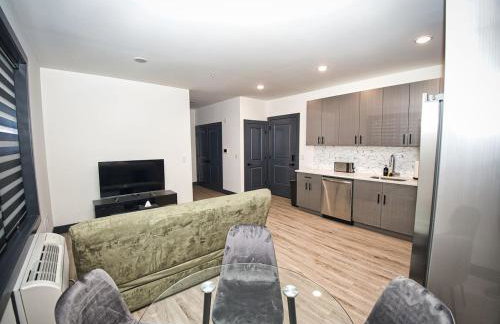 Free Indoor Parking 25 Minutes to NYC - Foto 1