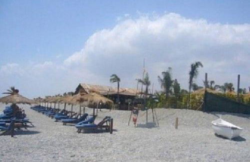 Caulonia, 2 bed 1st Floor Apartment Close To Beach - Foto 10