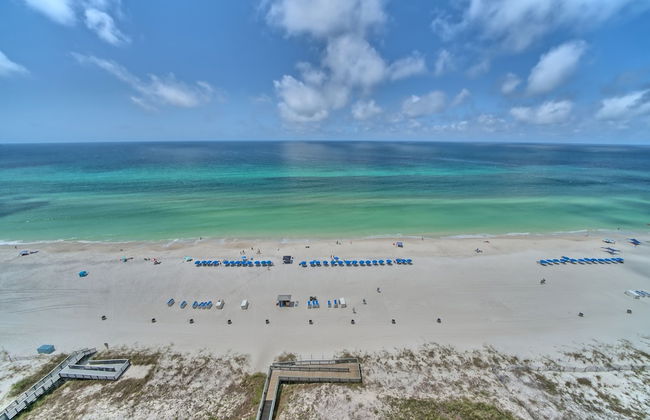 Pleasant Oceanfront Condo with Large Balcony and Beach Access - Unit 1605 by RedAwning - Foto 39