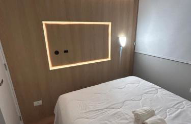 Apartamento 2 Quartos para até 7 Pessoas com Garagem no Portão - Foto 26