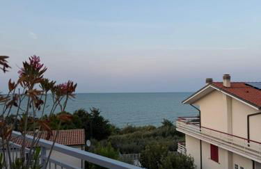 House with a terrace overlooking the sea - Foto 29