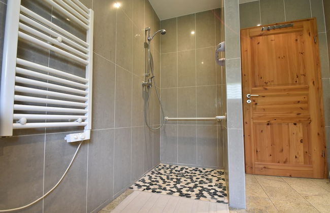 Holiday Home With Beautiful View on the Village - Photo 35