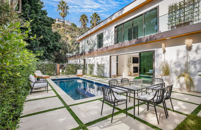 Laurel Canyon - Photo 47