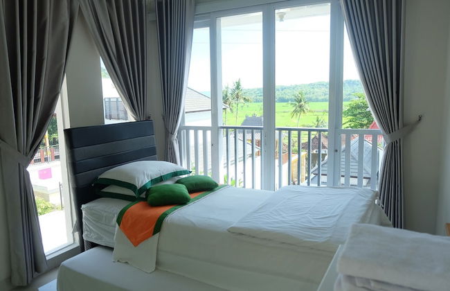 Villa Jogja Grand Bale with Private Pool by Simply Homy - Foto 11