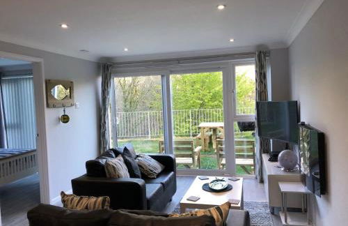 2 Bed Villa Sleeps 4 - Wifi, Garden, Sea Views - Foto 2