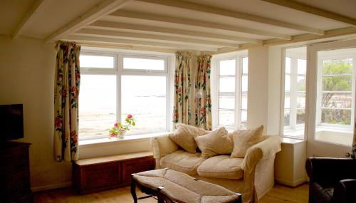 Shore Cottage - Photo 4