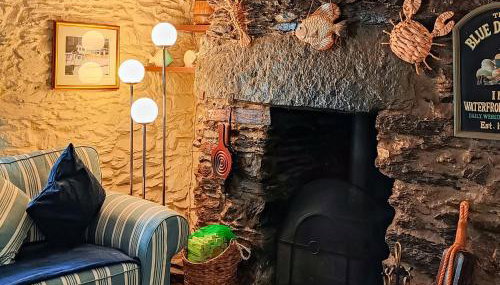 Talland House - Photo 2