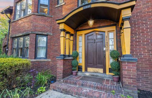 Steps to Edgewater - Sleeps 14 - Fun Game Room Retreat - Foto 8