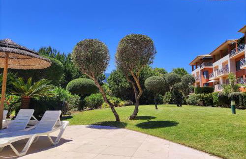 Fabulous Sunny Pool&Garden Condo by BeCherish - Foto 36